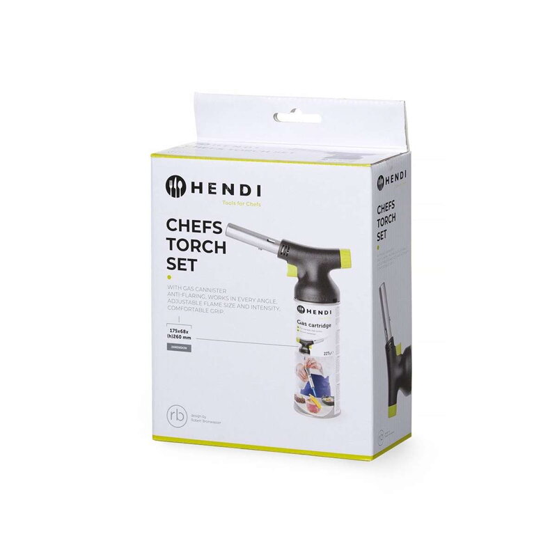 Hlboká panvica poskytuje dostatok priestoru aj pre tie najväčšie pokrmy.